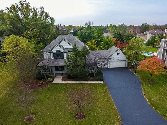 2nd image of 180 Peachtree Ln