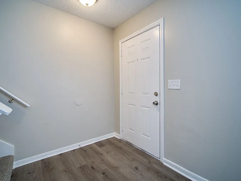North Pointe Townhomes — Photo 18