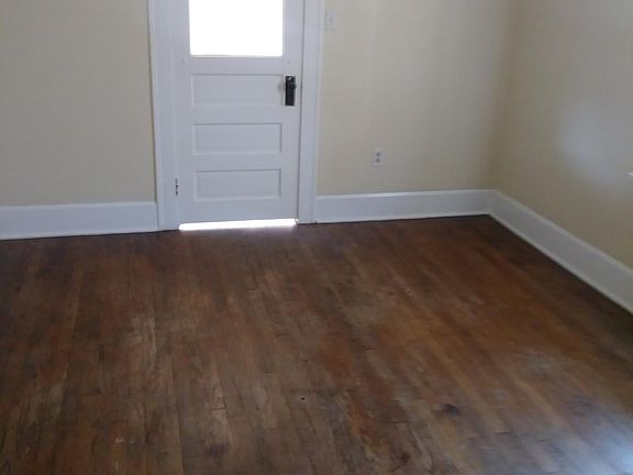 4th image of 1425 N Church St #2S