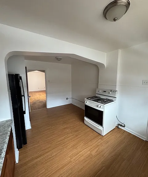 2101 Harrison Ave #9 — Photo 2