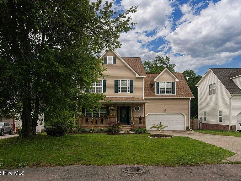 609 Riva Ridge Rd — Photo 2