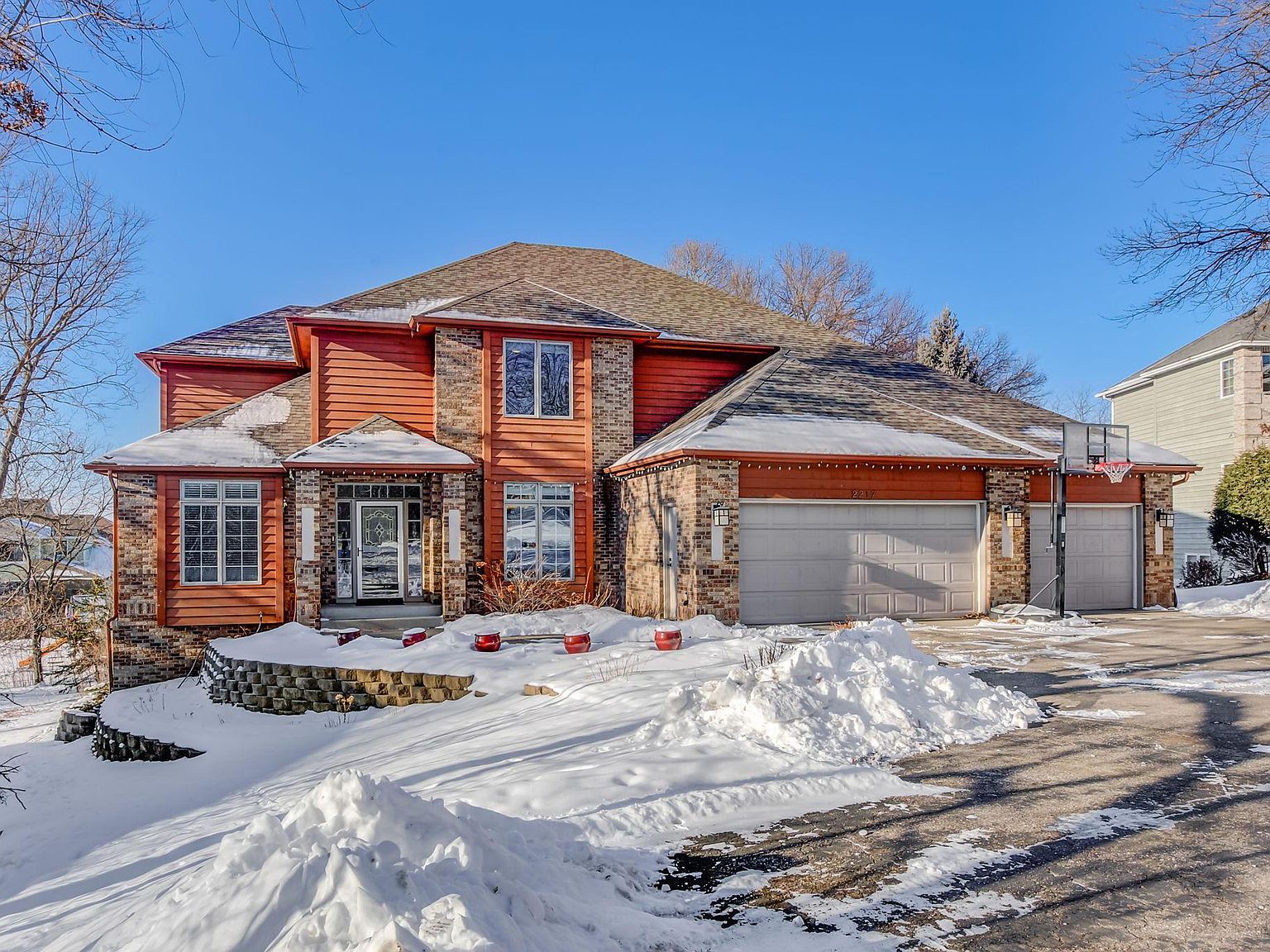 2217 Chelmsford Ln Saint Cloud Mn 56301 Mls 5702033 Zillow