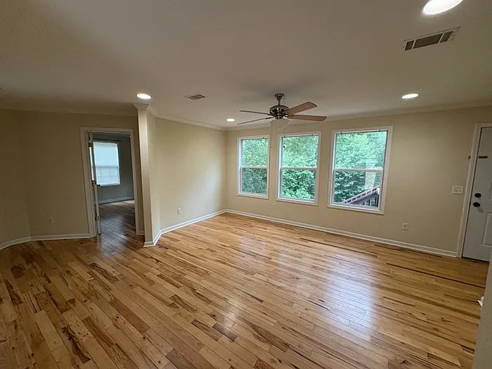 101 Imperial Dr — Photo 9