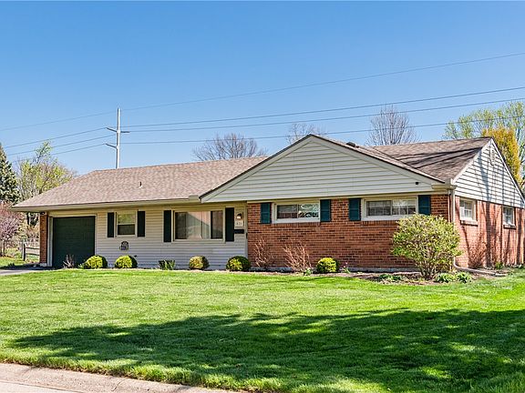 3rd image of 426 Willowhurst Dr