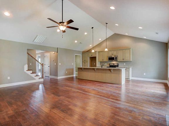 3rd image of 4915 Spring Garden Way #13