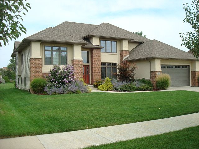 2nd image of 3970 W 92nd Ln