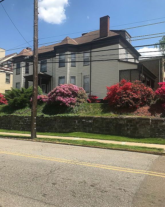 1st image of 484 Teece Ave