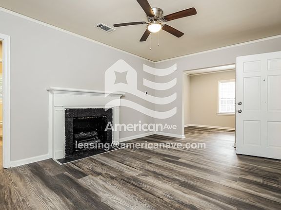 1504760_004_wm_-_living_room_13056244.jpg