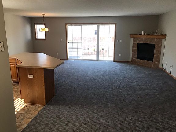 4th image of 14243 Fountain Hills Ct NE