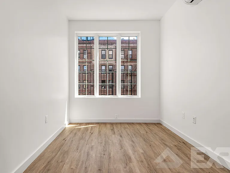 1691 Carroll St #4F — Photo 5