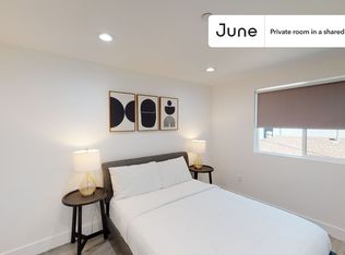 564312 Auckland Ave #1-B, North Hollywood, CA 91601