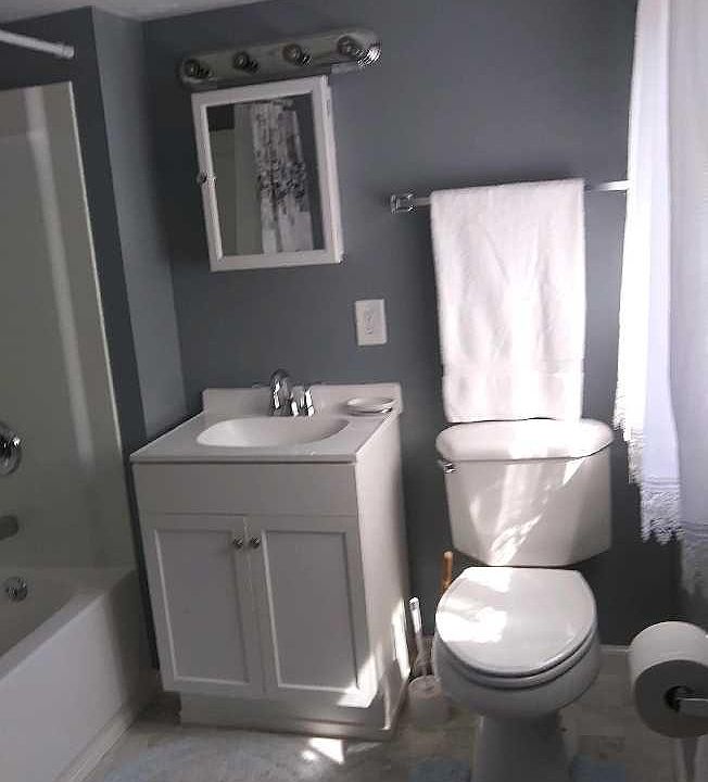 1st image of 2322 W 23rd St #1/2