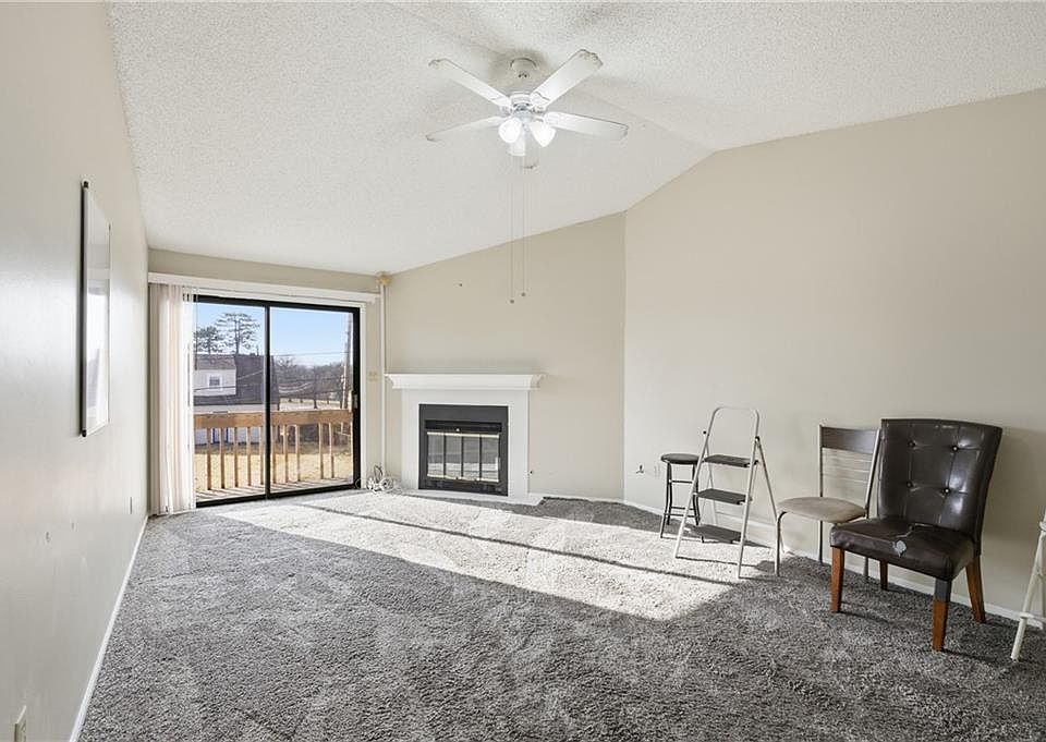 1st image of 8139 Holmes Rd APT 202