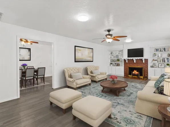 3112 N Viewpoint Dr, Midwest City, OK 73110