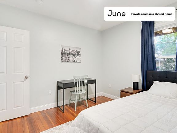 3rd image of 28 Hunnewell Ave #2A