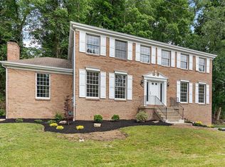 9540 Valley Rd, Pittsburgh, PA 15237