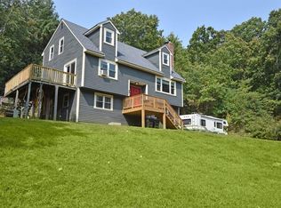 684 Flat Hill Rd, Lunenburg, MA 01462