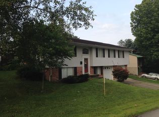 120 Greenbrier Dr, Ripley, WV 25271