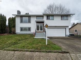 2053 NE Maple Ave, Gresham, OR 97030
