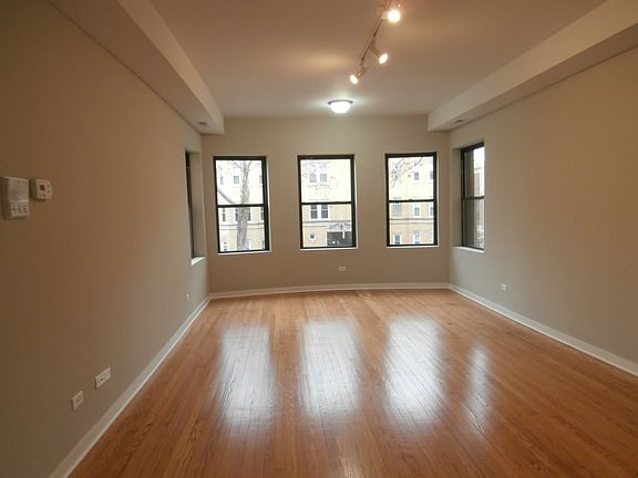 2nd image of 2323 W Arthur Ave #3