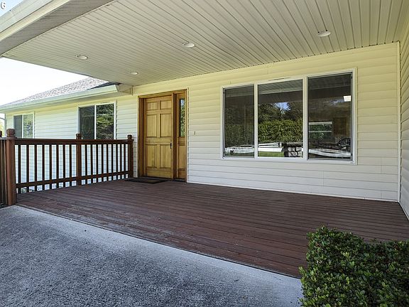 3rd image of 37619 NE 218th Ave