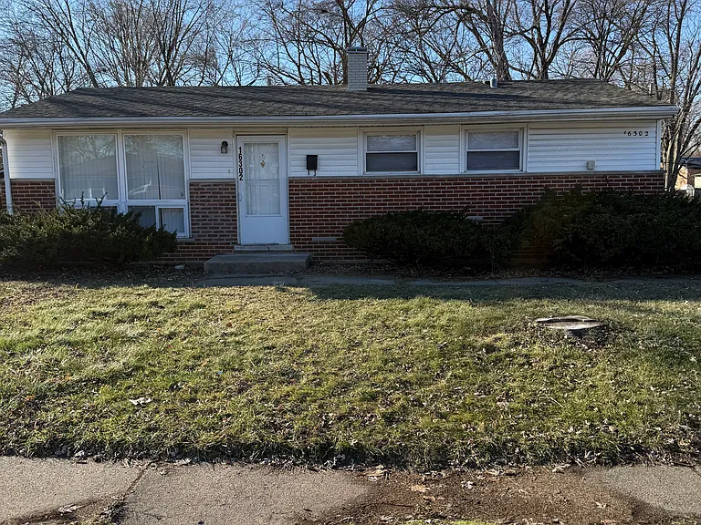 16302 Plymouth Dr — Photo 1