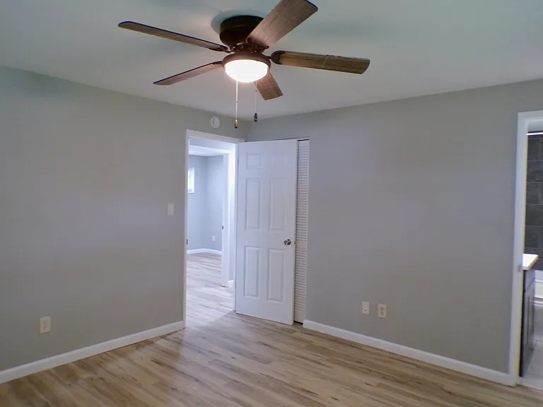 6672 Bartlett Rd — Photo 17