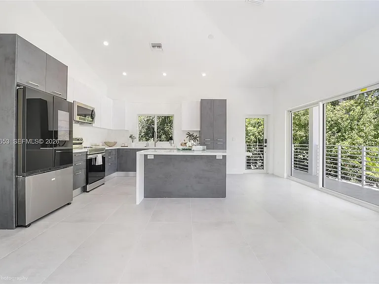 5 Bowen Dr — Photo 7