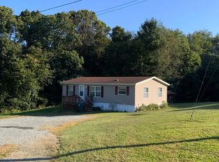 22 Roberts Rd, Nottingham, PA 19362
