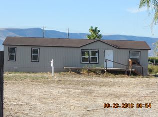 10112 N Peaceful Pr NW, Prosser, WA 99350