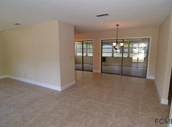 2nd image of 14 Farrington Ln