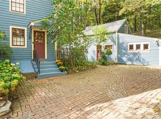 1040 Mount Carmel Ave, Hamden, CT 06518