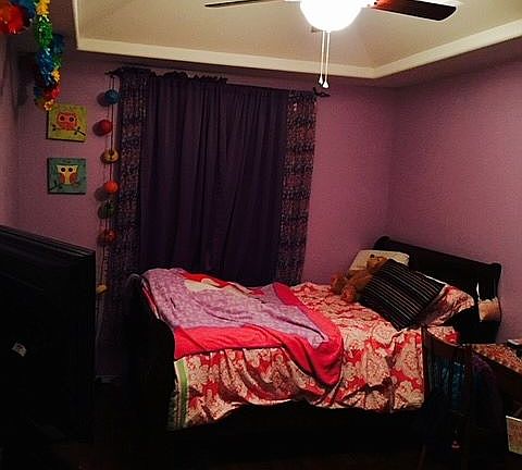 3rd image of 421 Dove Ave