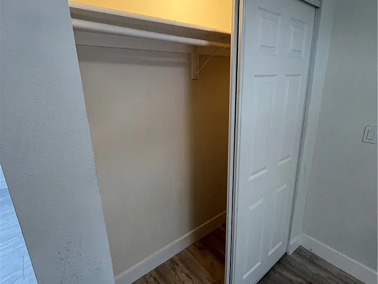 14409 Gundry Ave — Photo 18