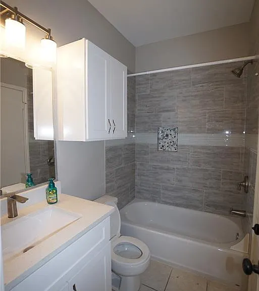 203 E 31st St #103 — Photo 27