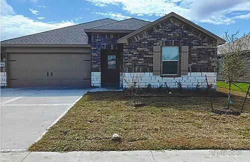 7821 Lariat Toss Dr Photo 1