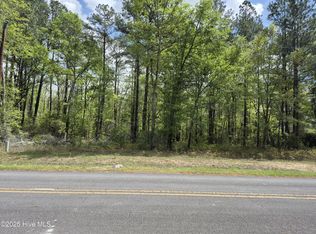 286 Trent Acres Drive, Pollocksville, NC 28573