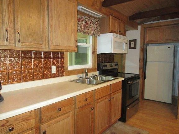 2nd image of 1306 N Whitefish Lake Ln