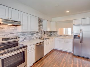 11 Adams St, Logan Township, NJ 08085