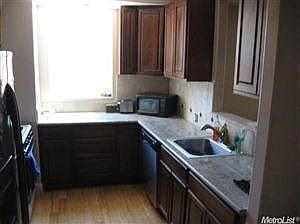 5th image of 1648 W Elmwood Ave