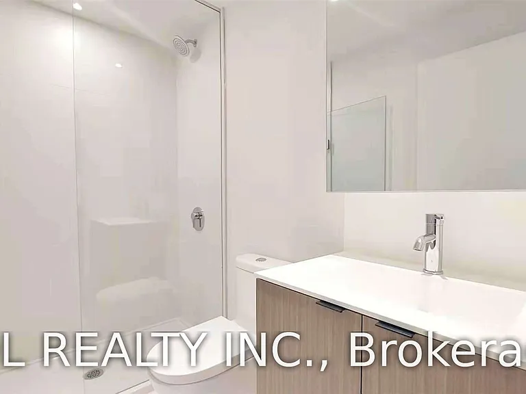 20 Edward St #2011 — Photo 7