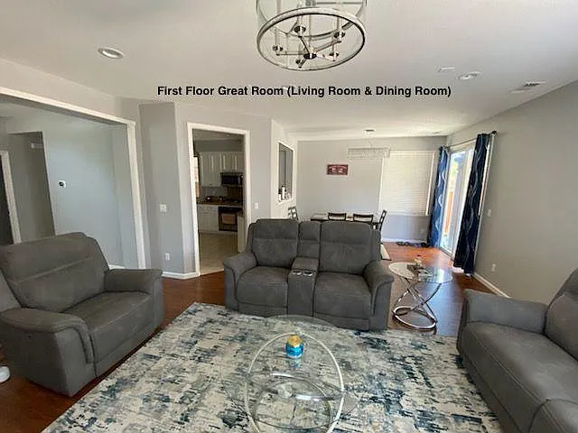 5728 Old Westbury Way — Photo 4