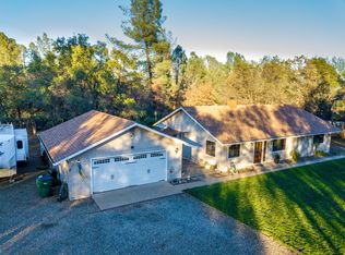 16434 Emmett Ln, Anderson, CA 96007