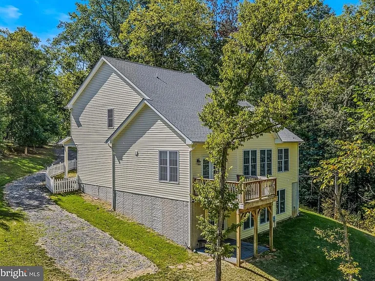 167 Hyde Park Ln — Photo 26