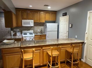 611 Livingston Rd, Elizabeth, NJ 07208