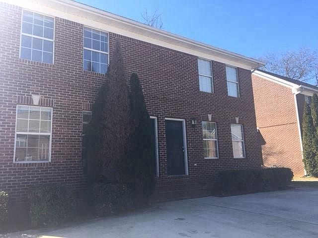 1st image of 853 Stone Glen Trl NW