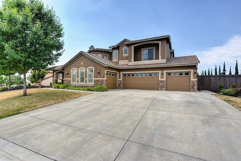 1st image of 1541 Bella Cir