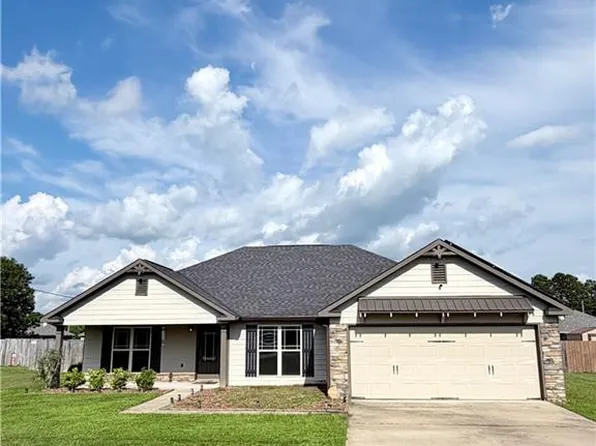 5 Snowshoe Ct, Fort Mitchell, AL 36856