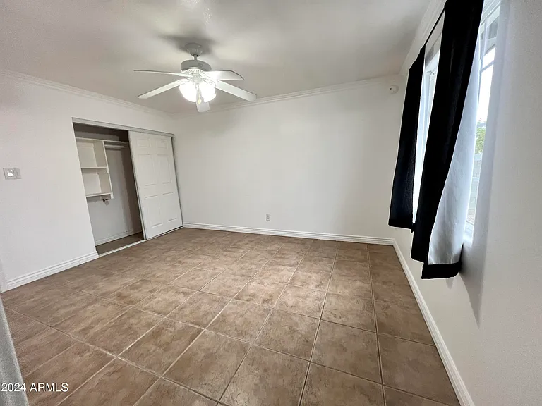 2914 N 49th Ave — Photo 15