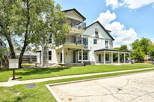 222 S University Blvd #2 Photo 1